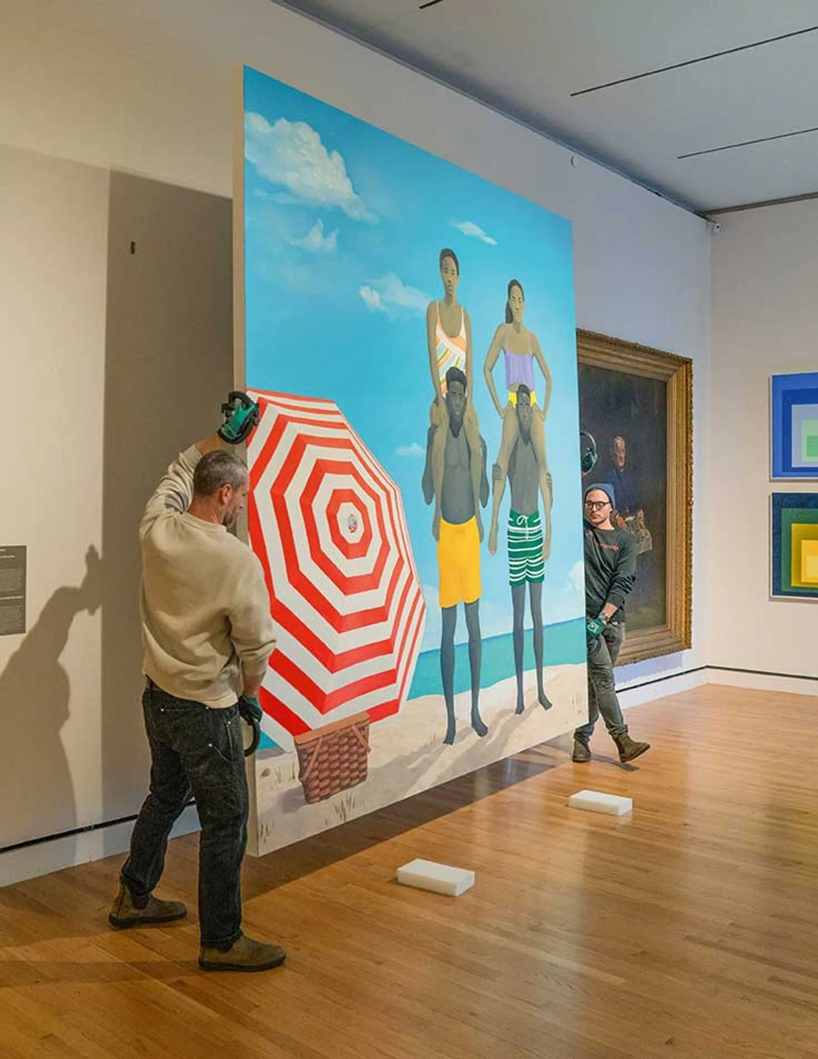 Hands-Free Art Handling System Aims to Cut Transport and Installation Damage