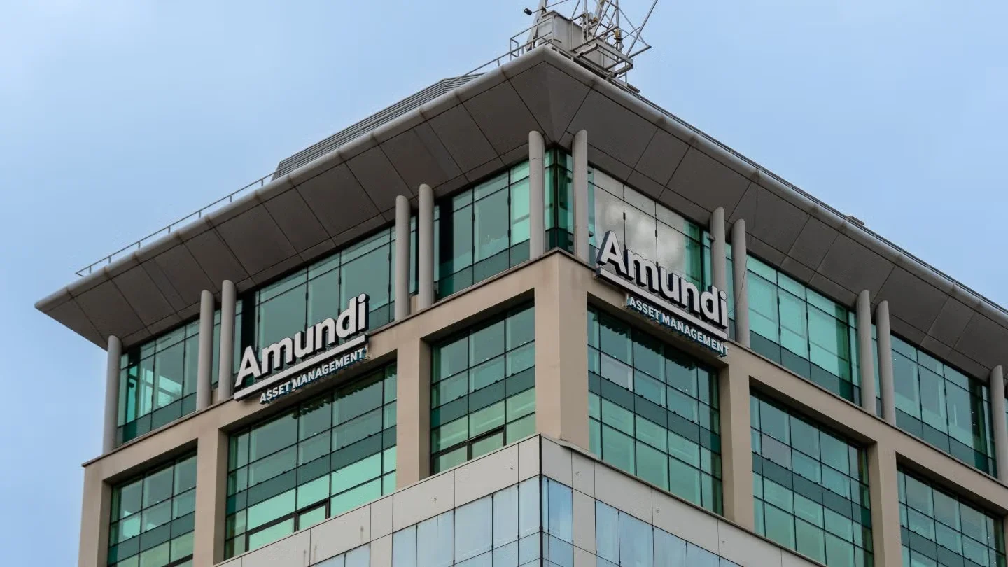Amundi Completes 9.9% ICG Stake in €620m Private Markets Distribution Deal