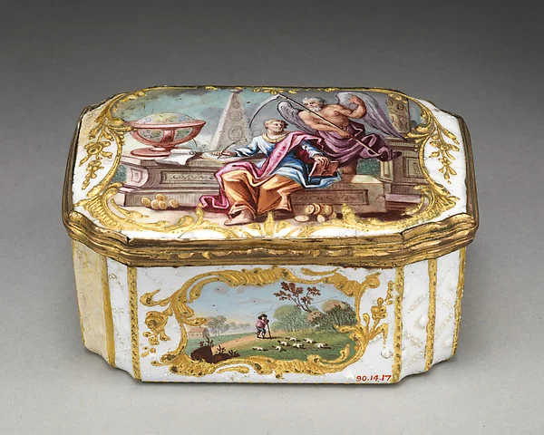 Snuffbox with allegorical figures of History and Time