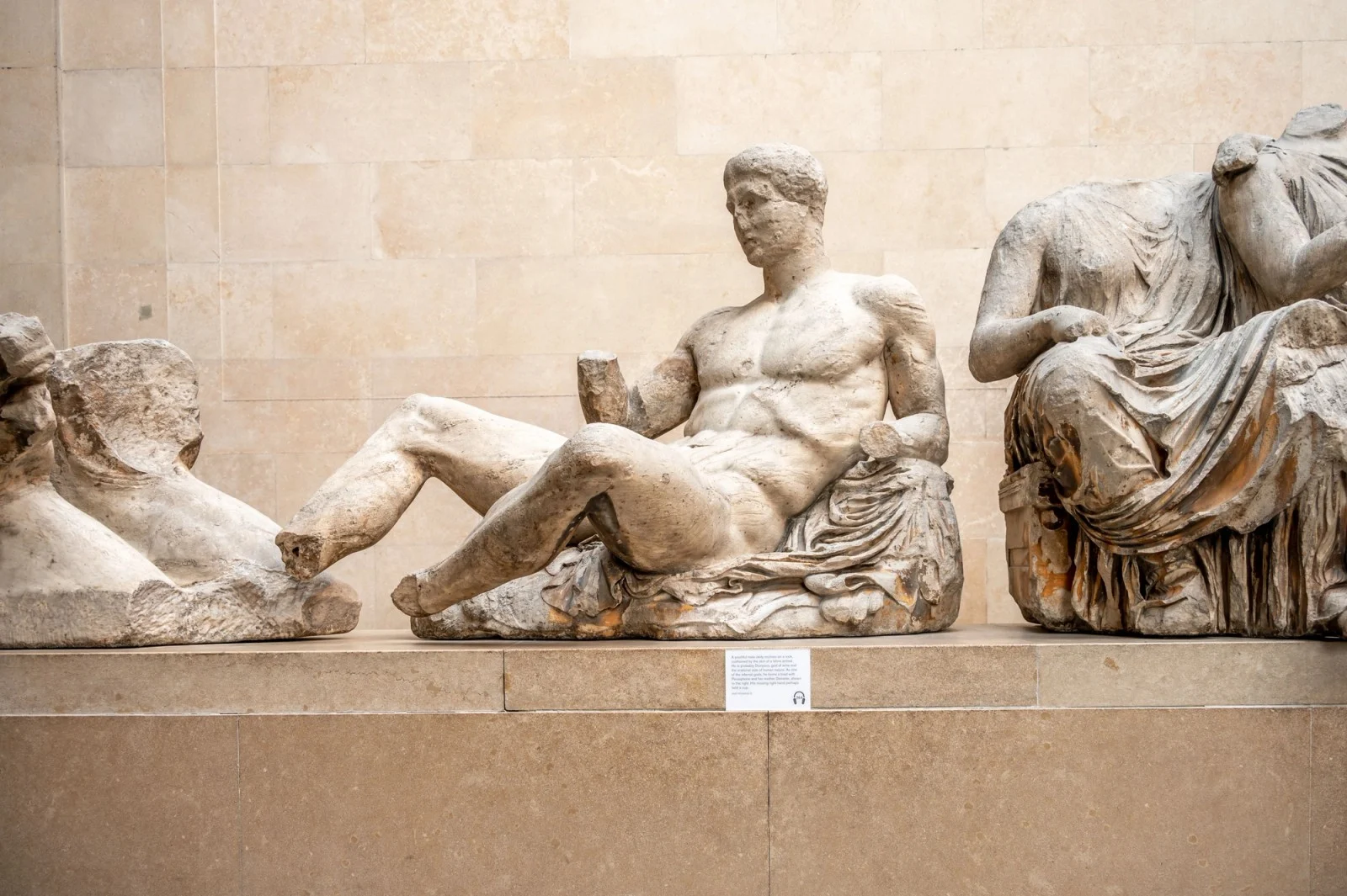 Greek PM Rejects Bayeux Tapestry Template for Parthenon Marbles Deal